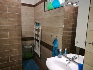Smeraldo Villa - 7 személyes apartman fürdő